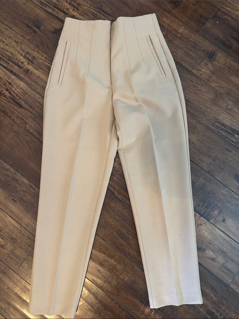 Zara high rise ankle pant size Medium